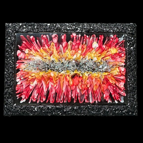 Strawberry Bloom Crystal Edge Vanity Tray | Jewelry Tray | Perfume Tray - Picture 4 of 4